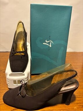 Life Stride Black Bow Slingback Heels